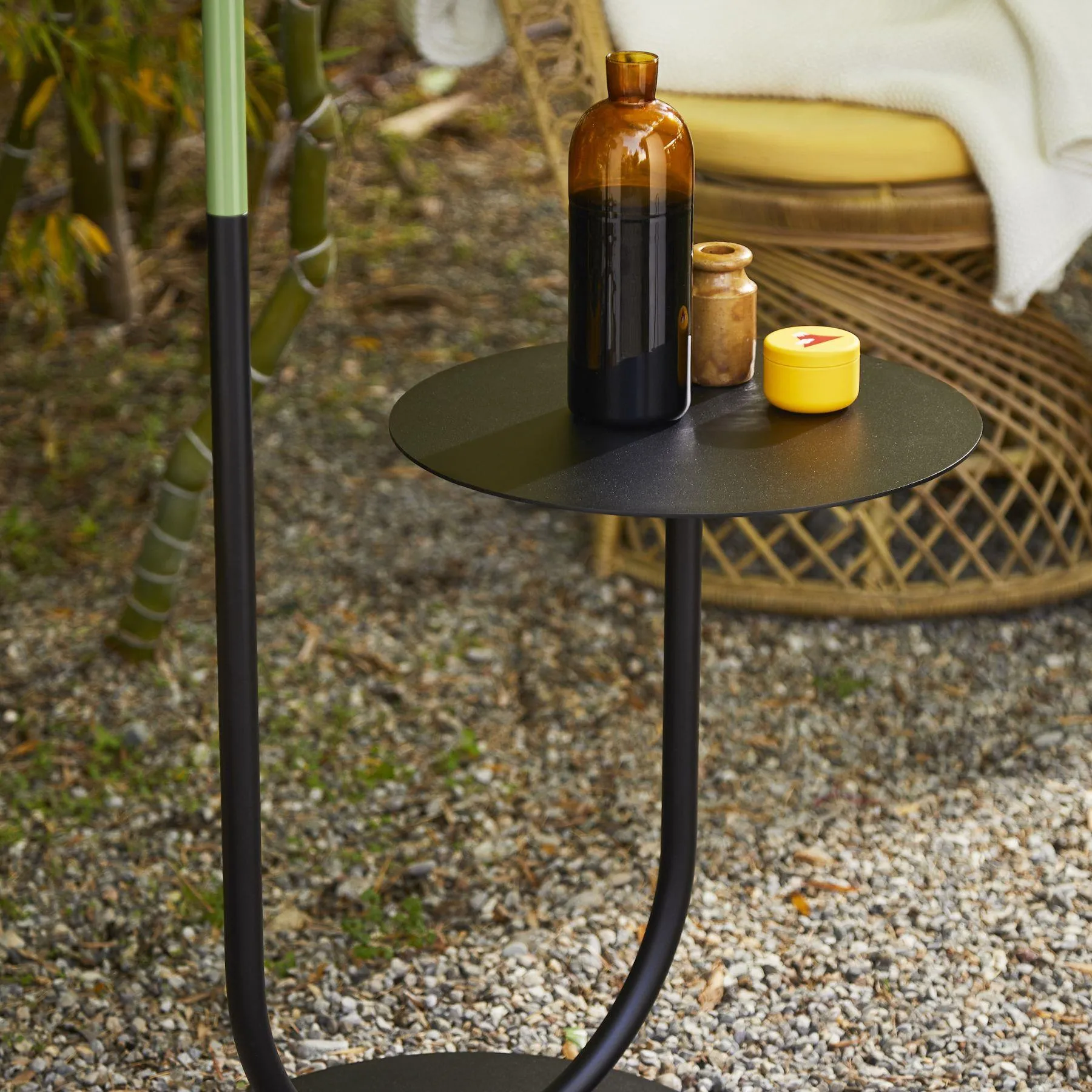 Outdoor Floor Lamp with Table - Guadaloupe