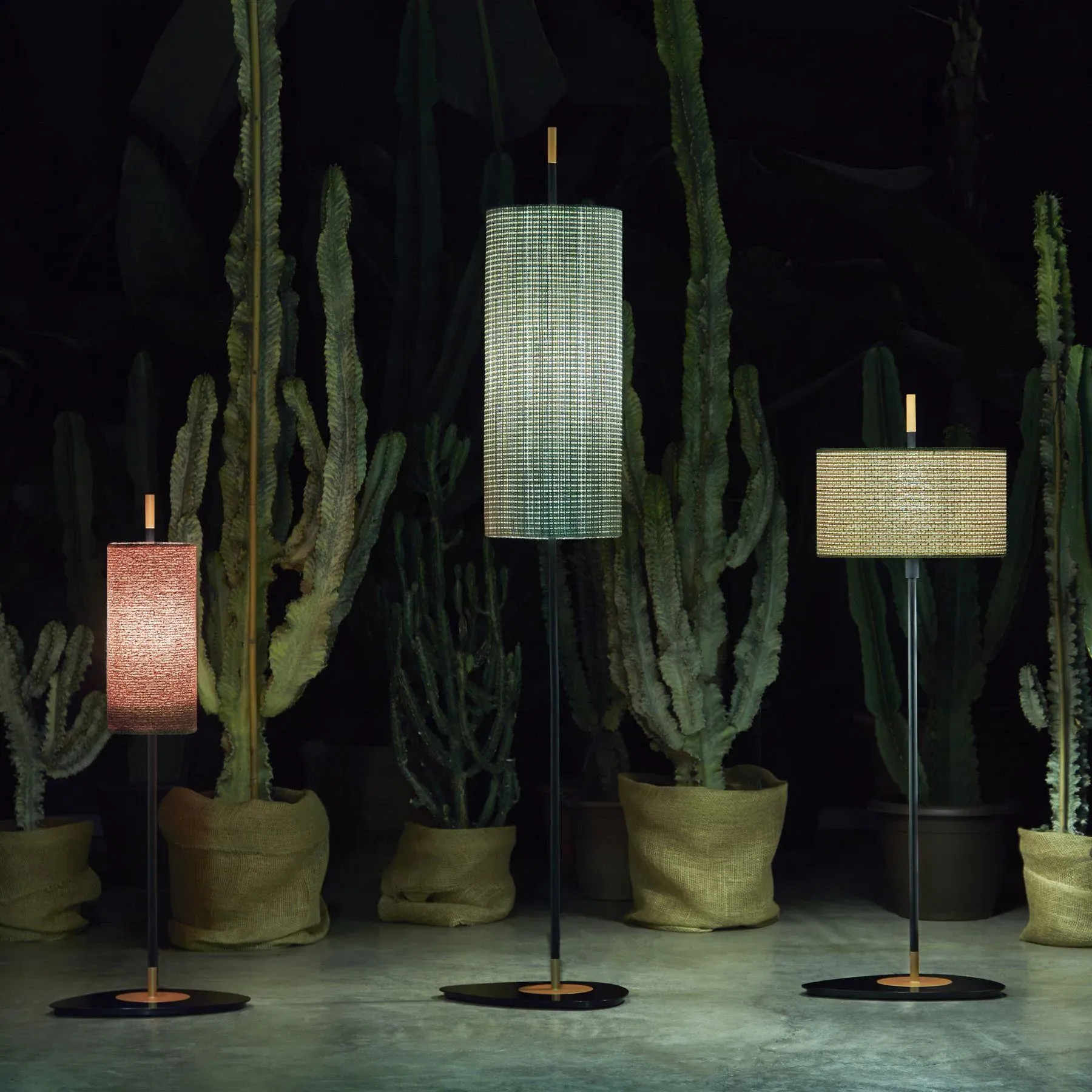 Small Outdoor Floor Lamp - Goyave, Fabric