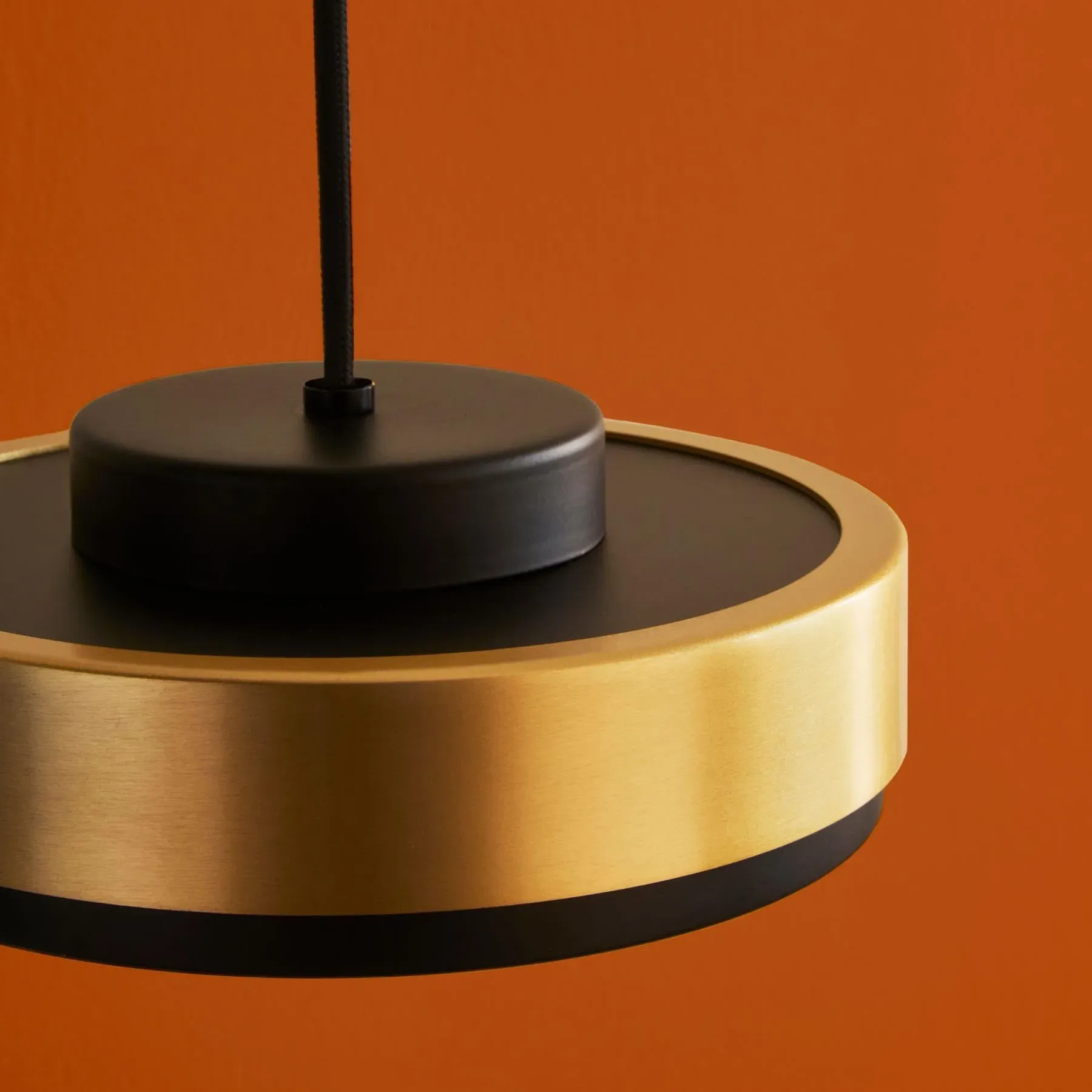 Small Wall Light with Rotating Arm - Black, Metal