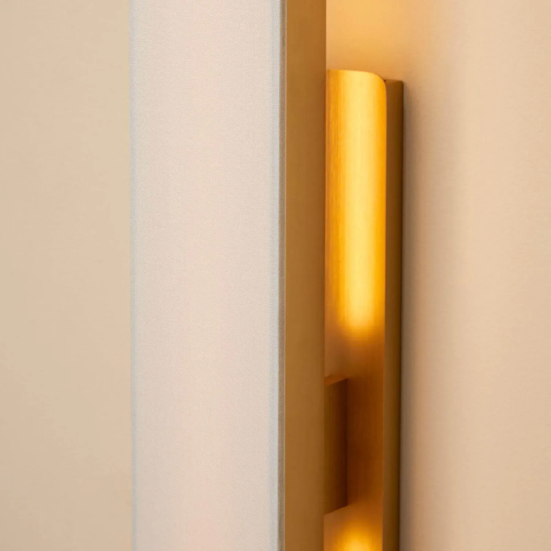 Wall Light without Shade - Modern Linear Design
