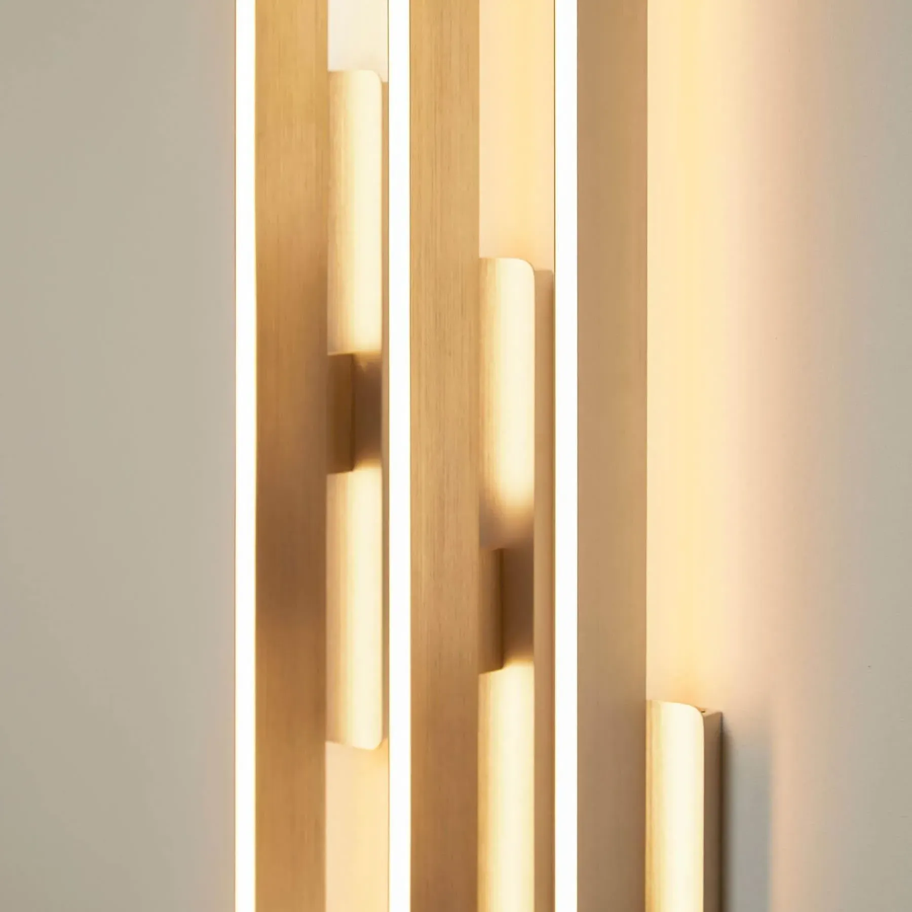 Wall Light without Shade - Modern Linear Design