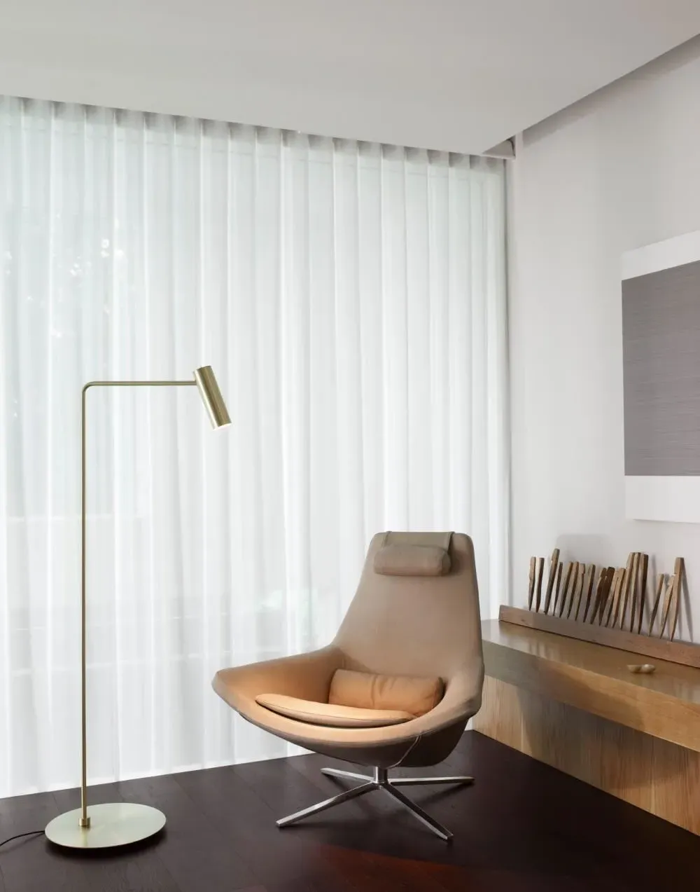 Heron Floor Light - Bronze, Marble