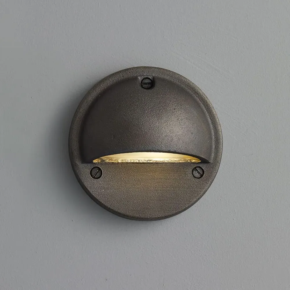 Lidded Step Light with LED - Weathered, Brass