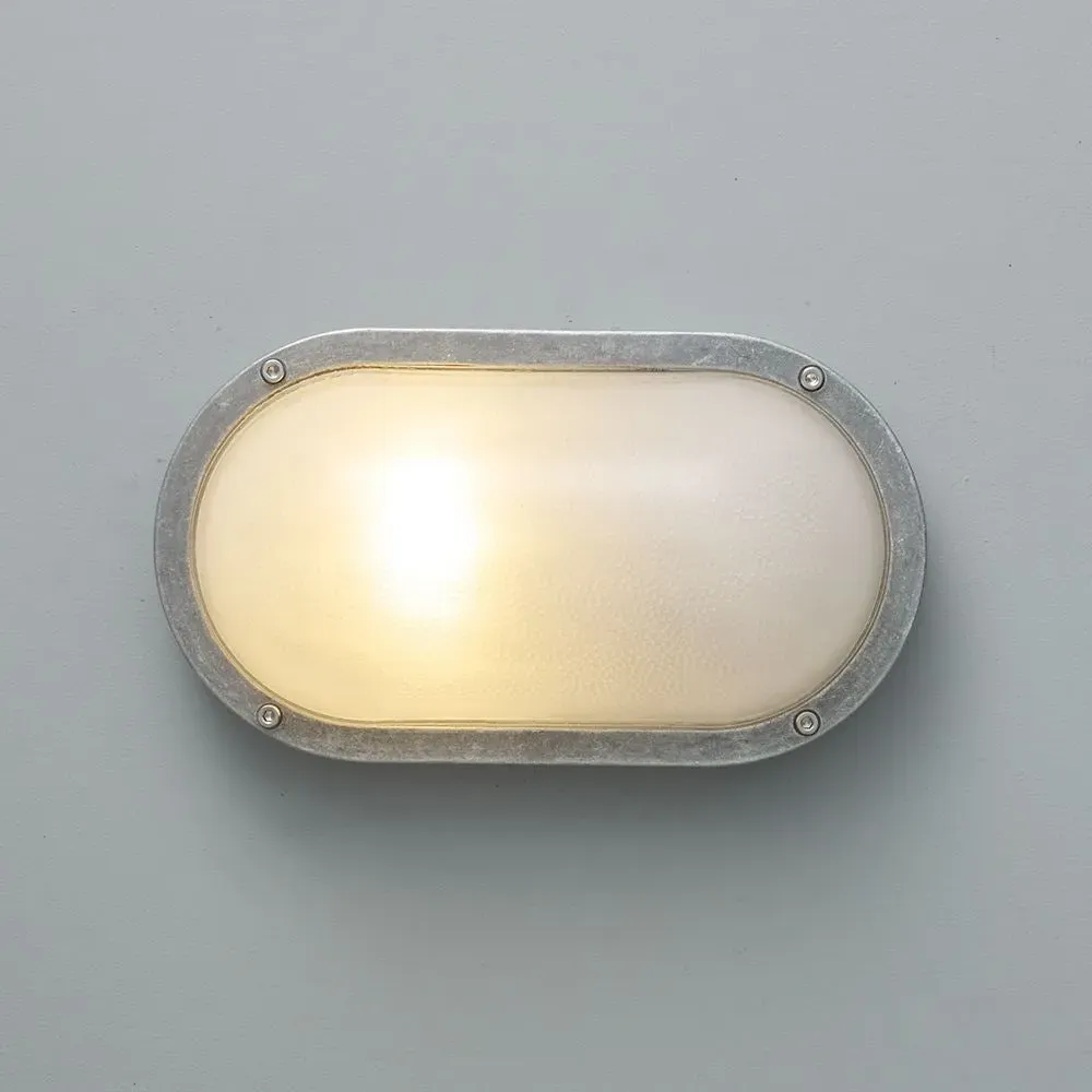 Oval Wall Light Plain - Aluminium