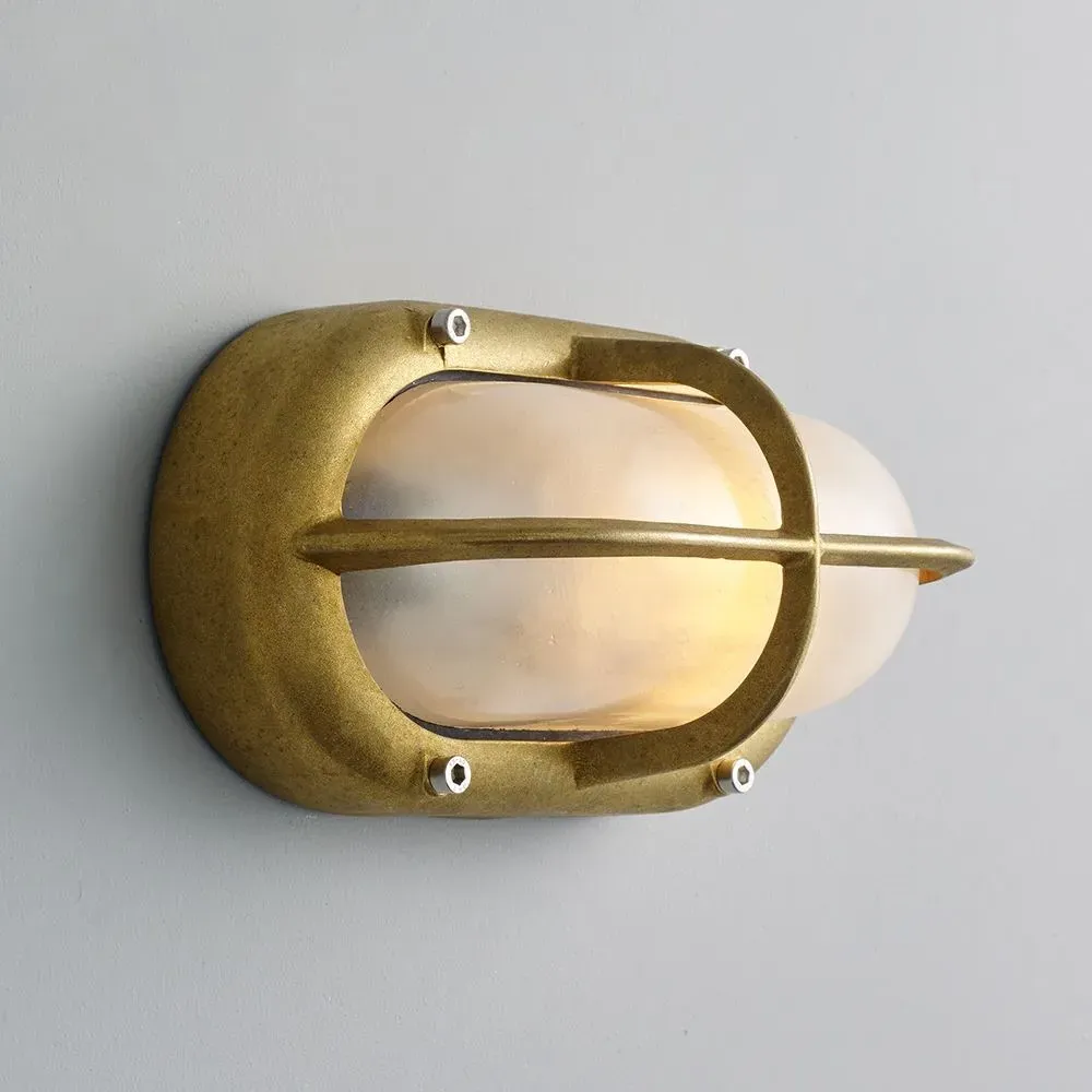 Small Oval Bulkhead Light with Guard - Aluminium