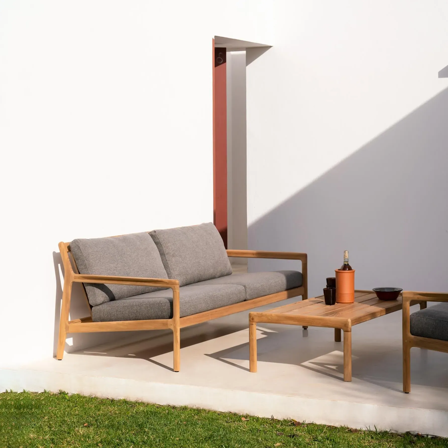 2-Seater Outdoor Sofa - Black, Teak