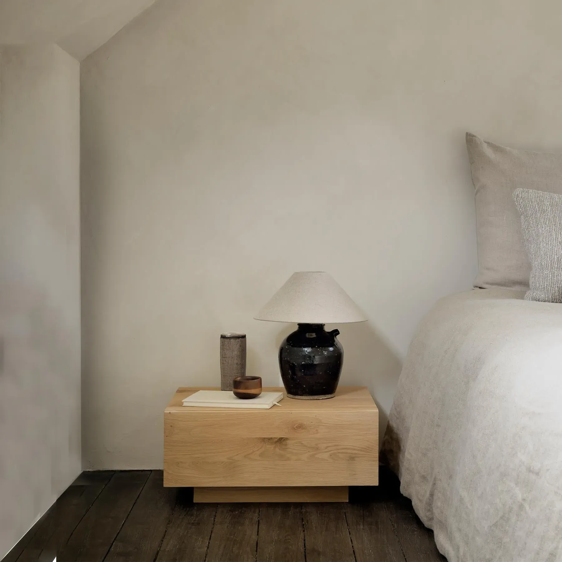 Madra Bedside Table - Oak