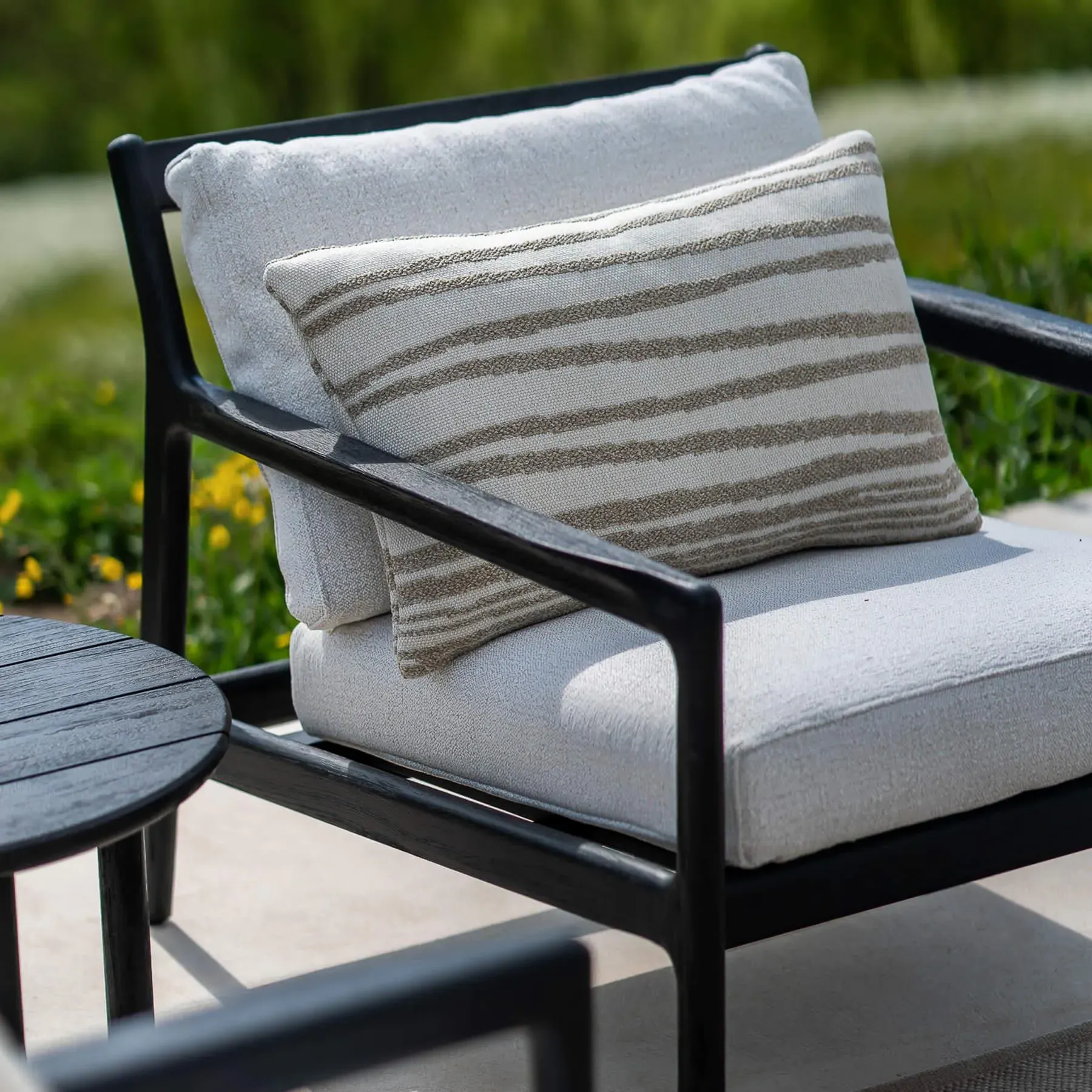 Outdoor Lounge Chair - Natural, Teak