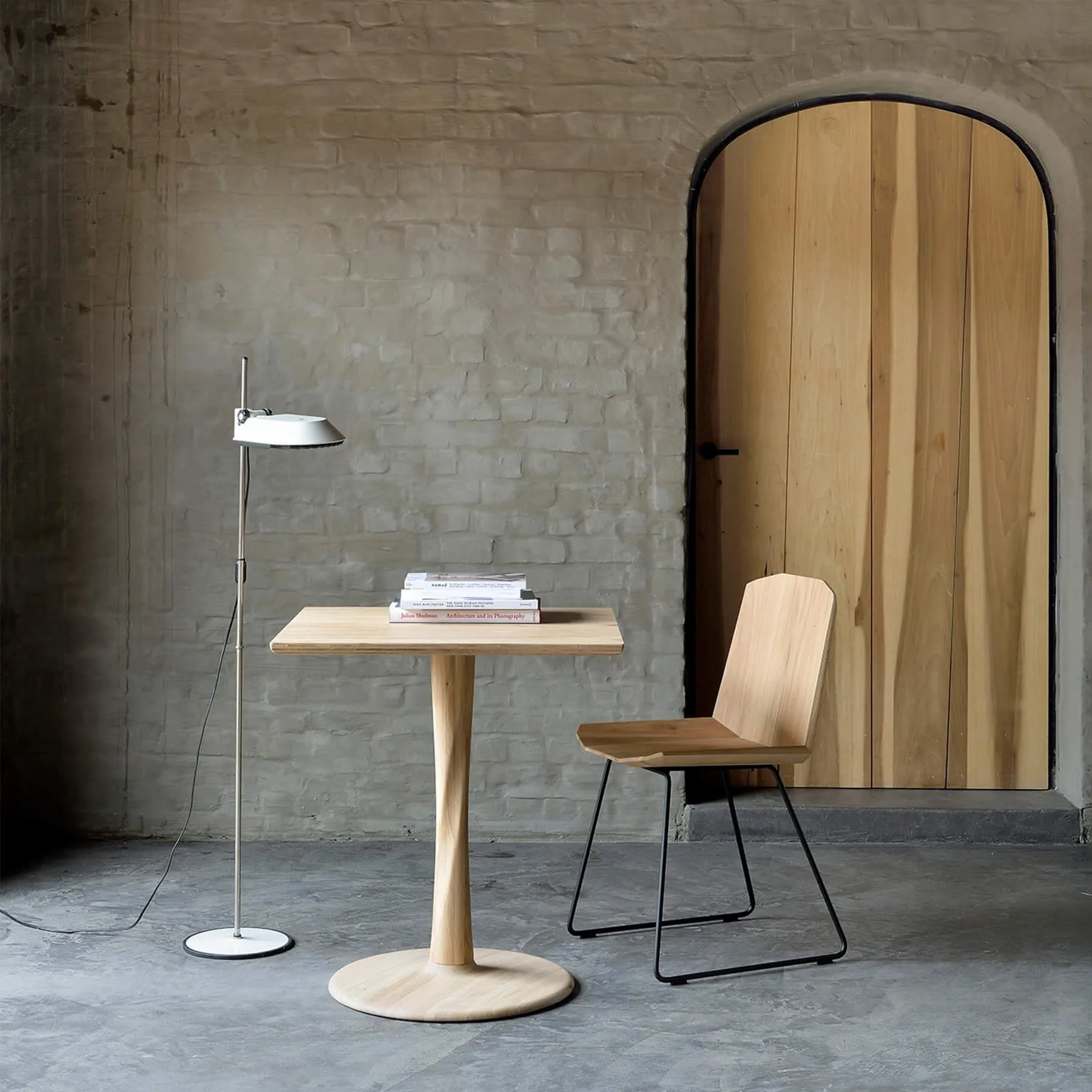 Square Dining Table with Twisted Base - Oak