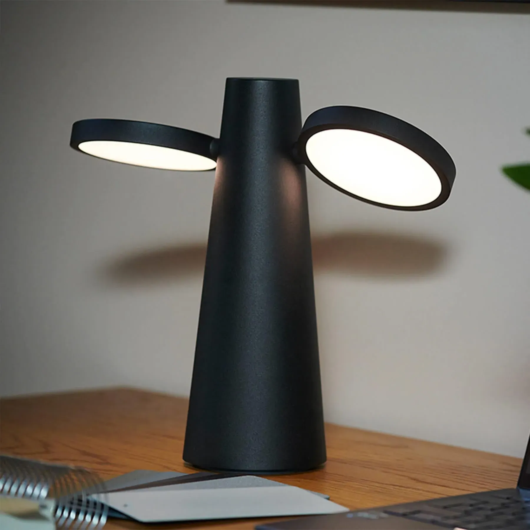 Oto Outdoor Table Light - Lapilli Grey, Aluminium