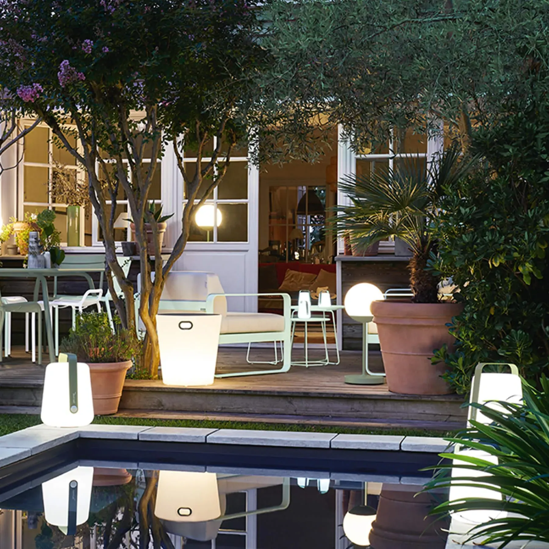 Outdoor Lighting Stool with Bluetooth - Blue