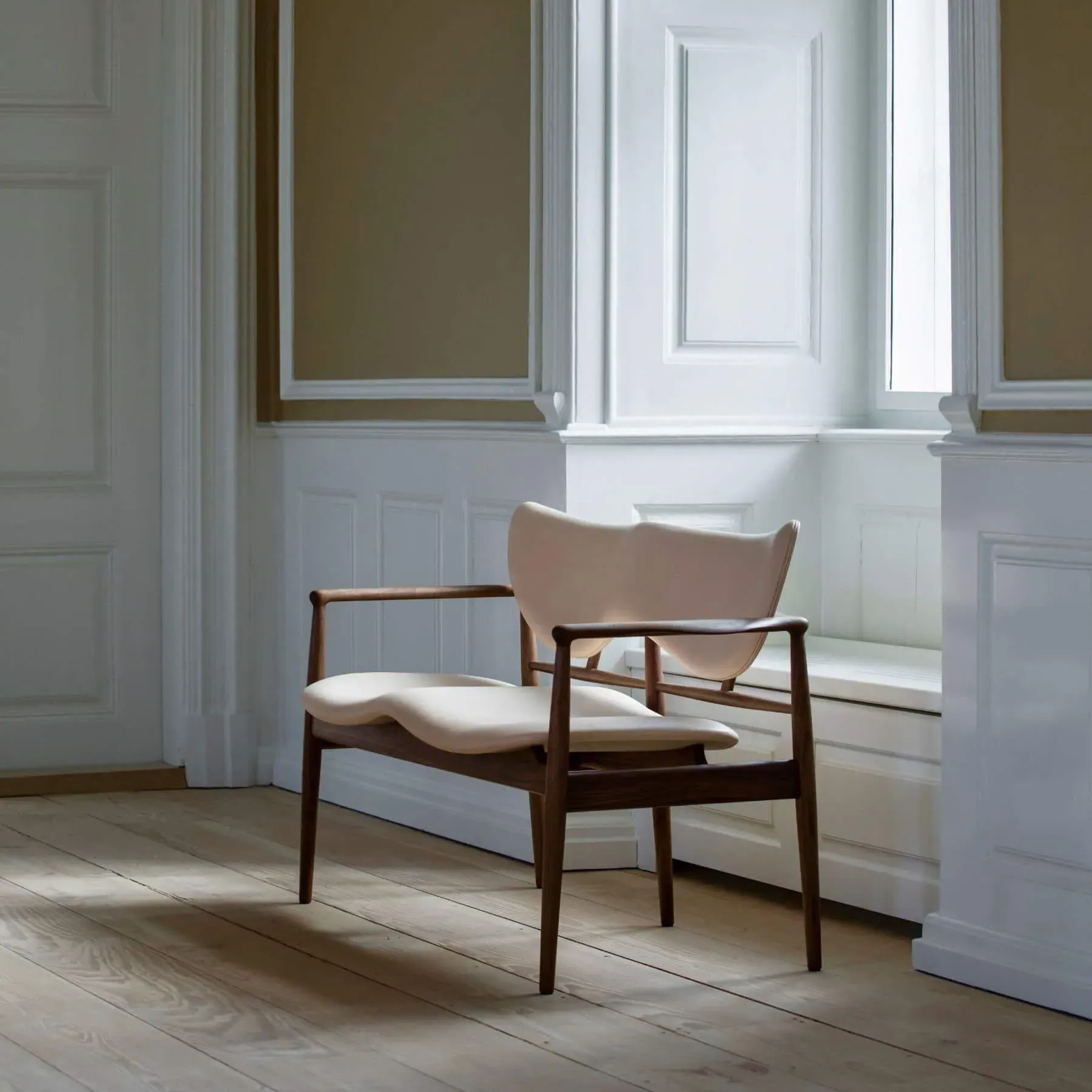 2-Seater Sofa Bench - Walnut