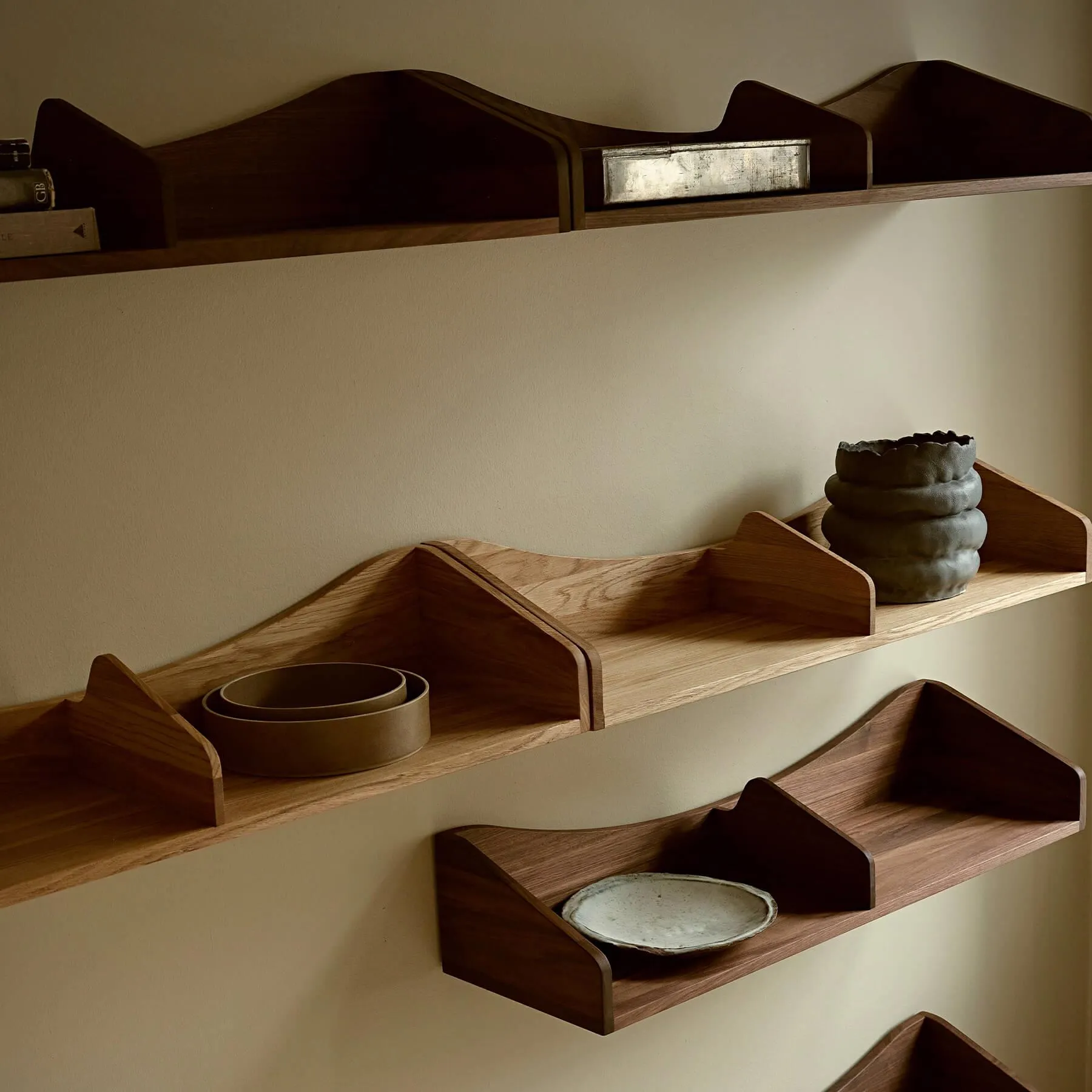 Curved Wall Shelf - Walnut, Solid Wood