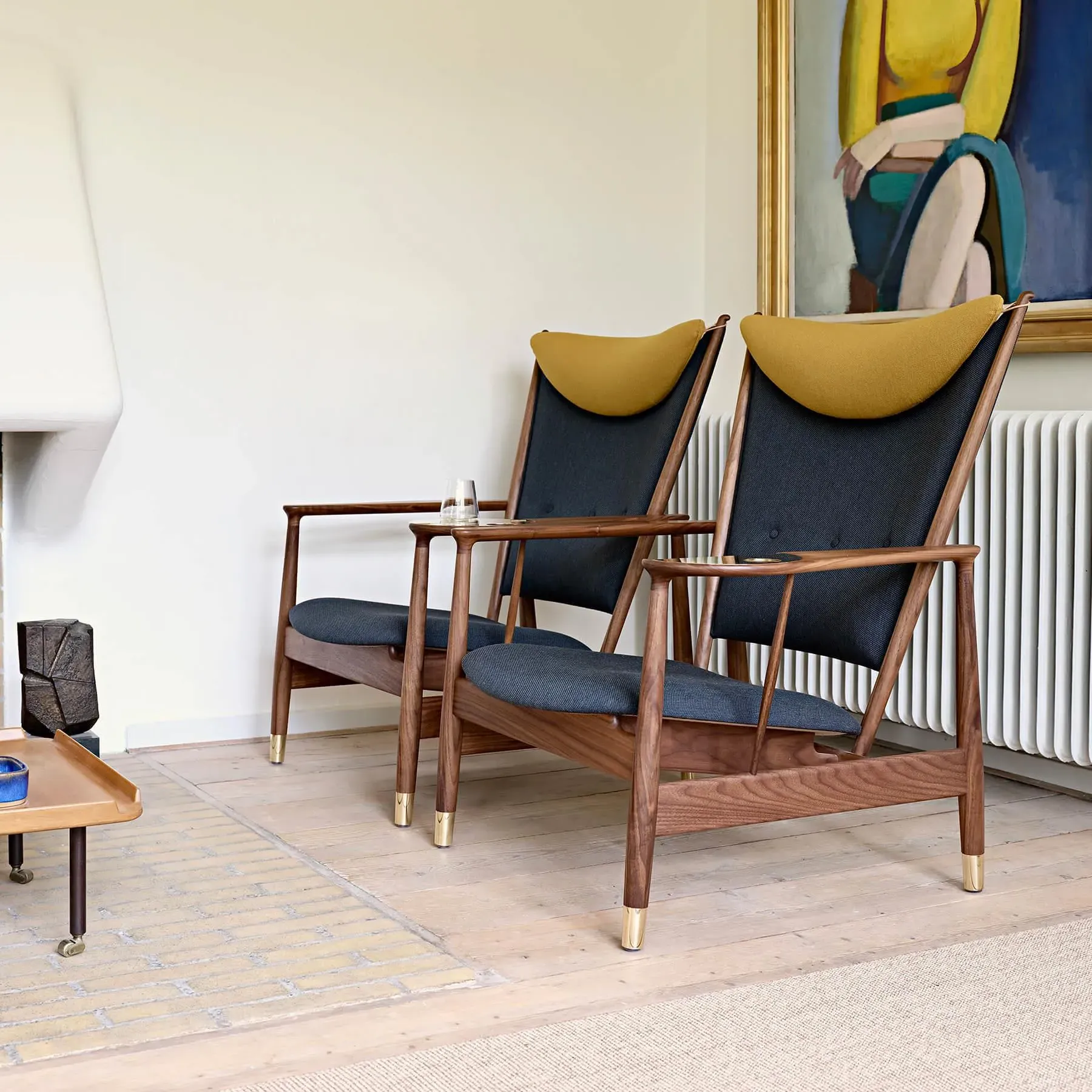 Lounge Chair with Tray - Walnut, Leather