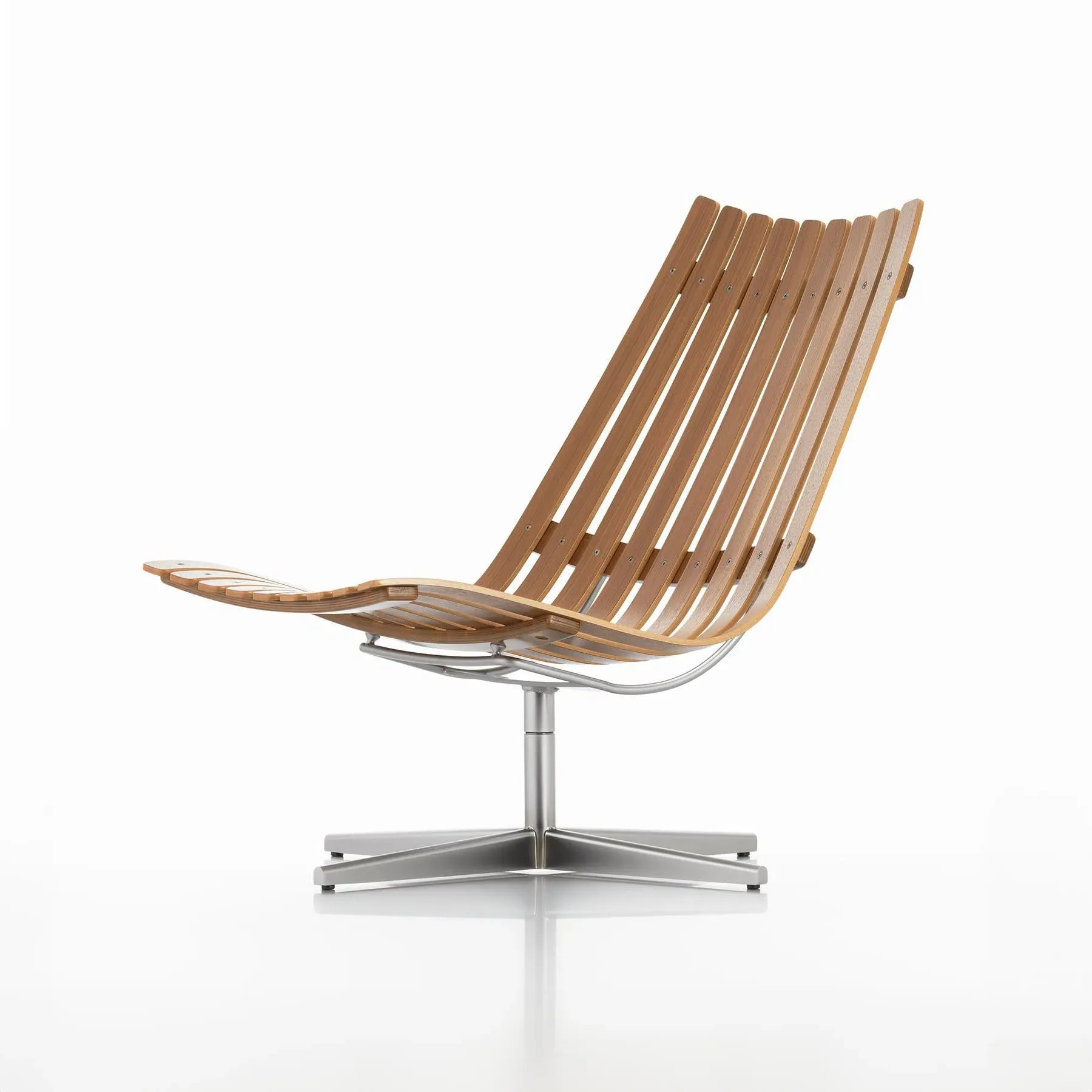 Swivel Lounge Chair with Slats - Black, Oak