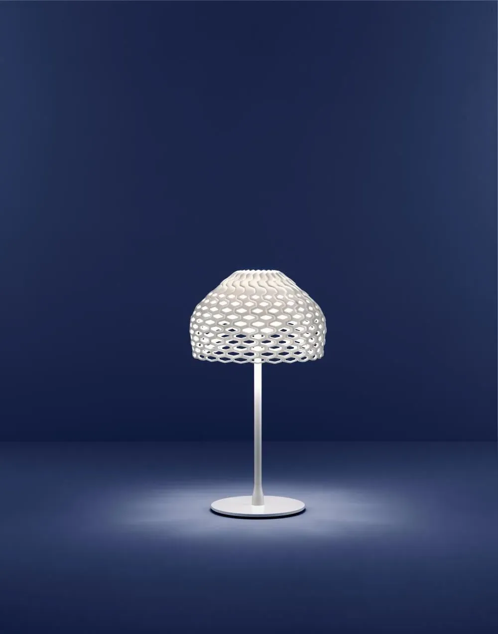 Table Lamp with Latticed Shade - White, Polycarbonate