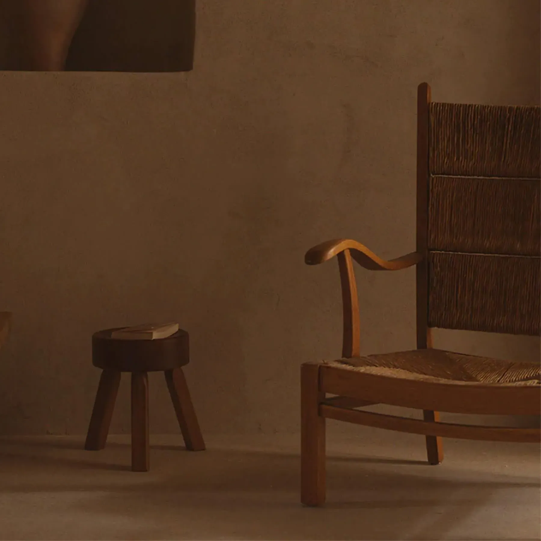 3-Leg Stool Multifunctional - Dark Pine Wood