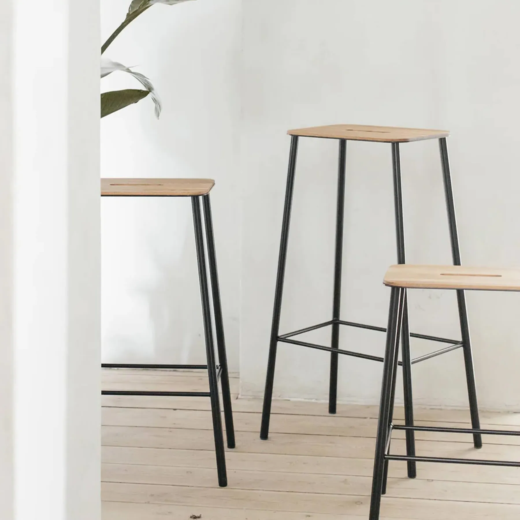 Bar Stool Industrial Design - Oak, Steel