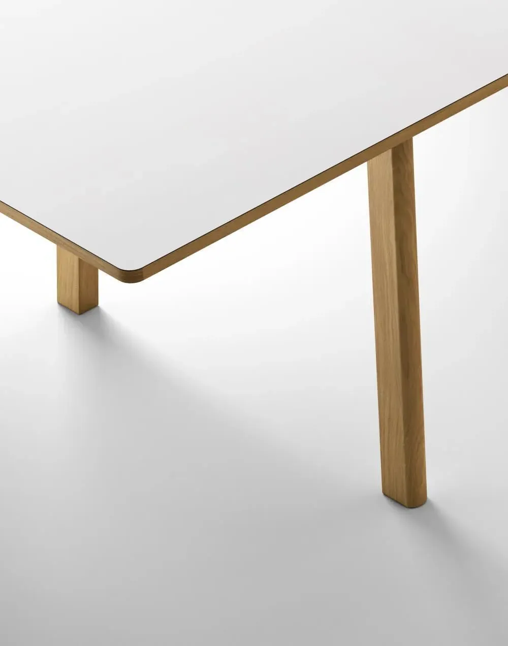 Extendable Dining Table - Black, Oak