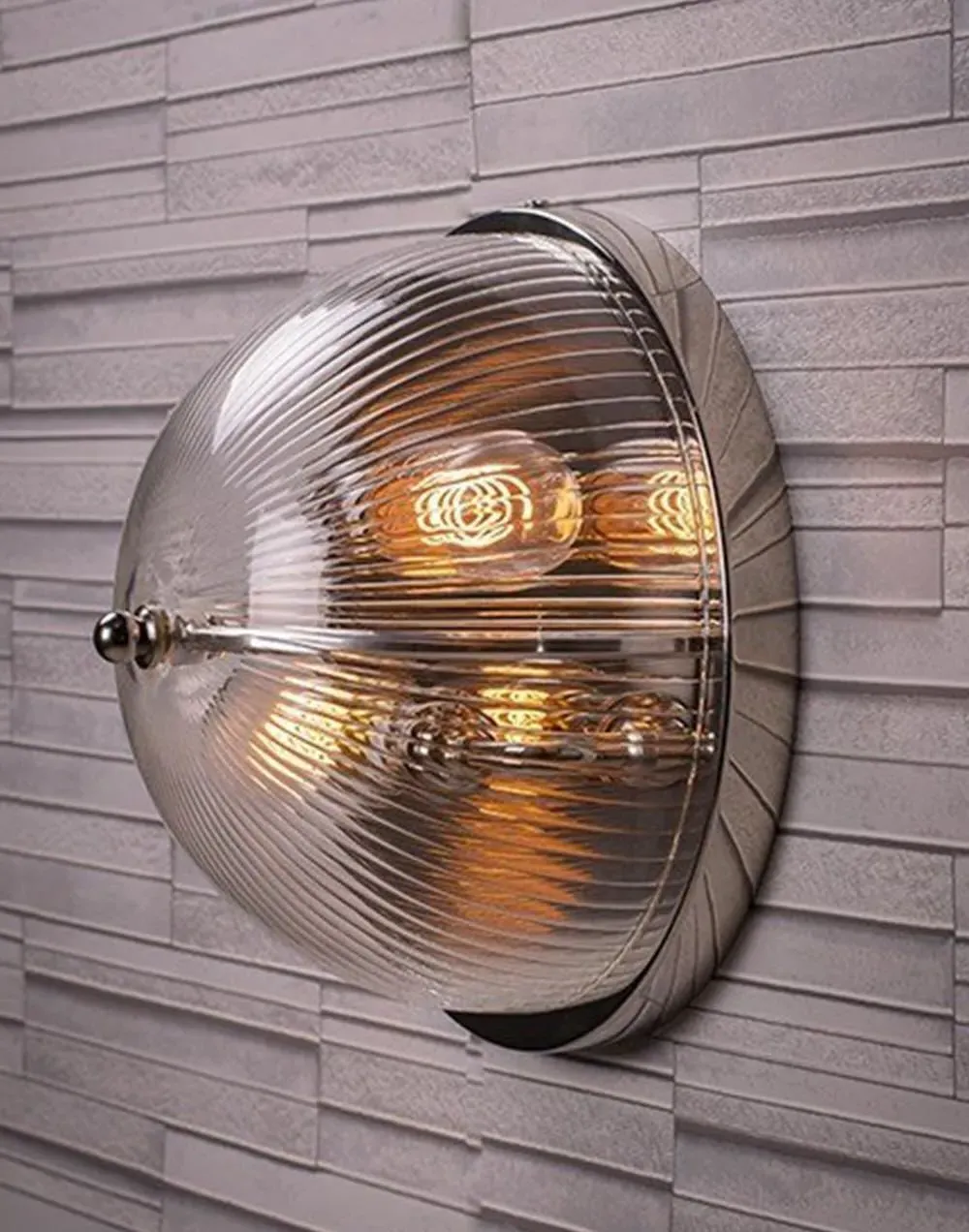 Globe Wall Light with Clear Glass - Brass