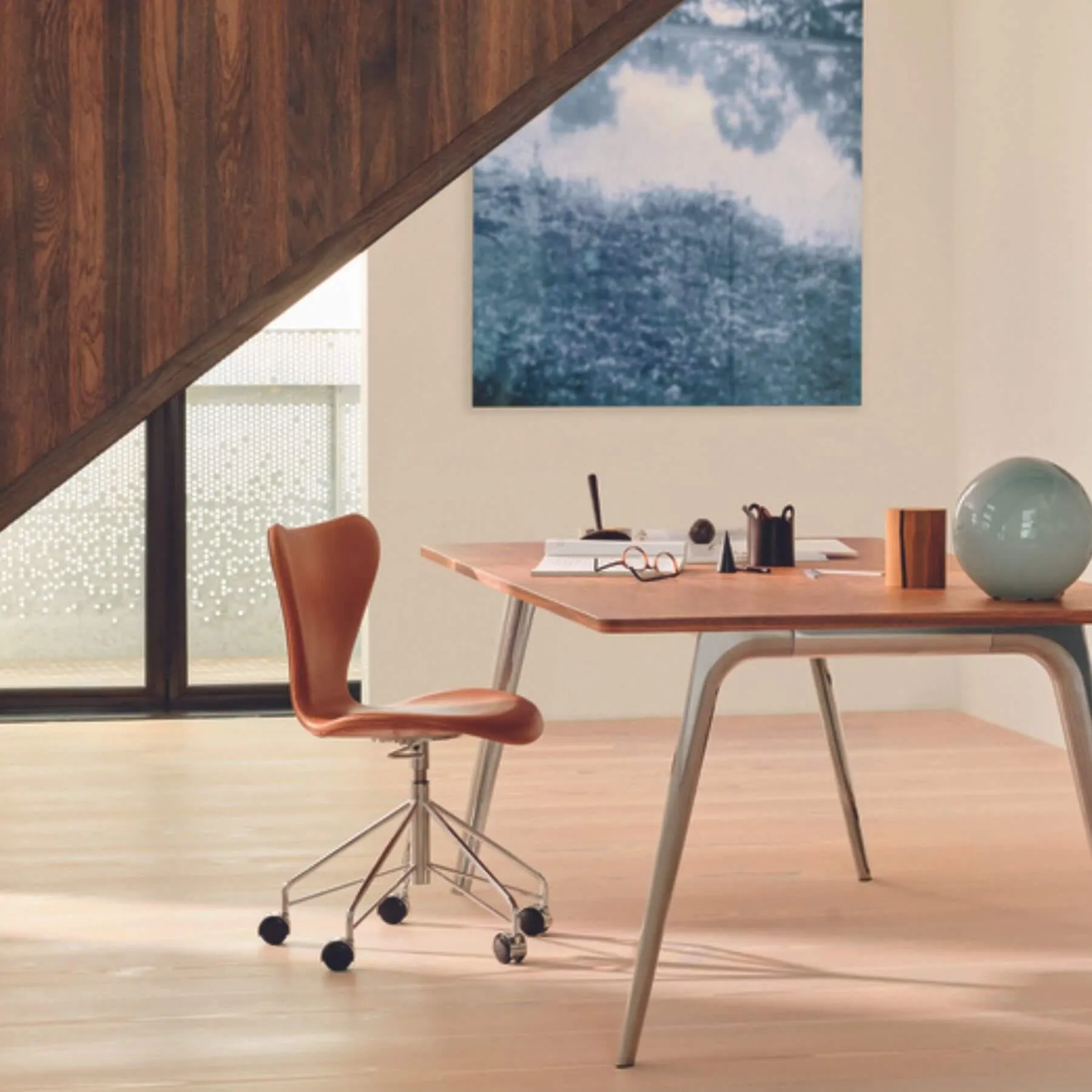 Swivel Office Chair with Armrests - Olive Green