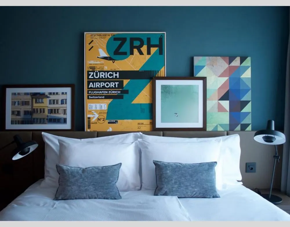 Adjustable Palace Table Lamp - White