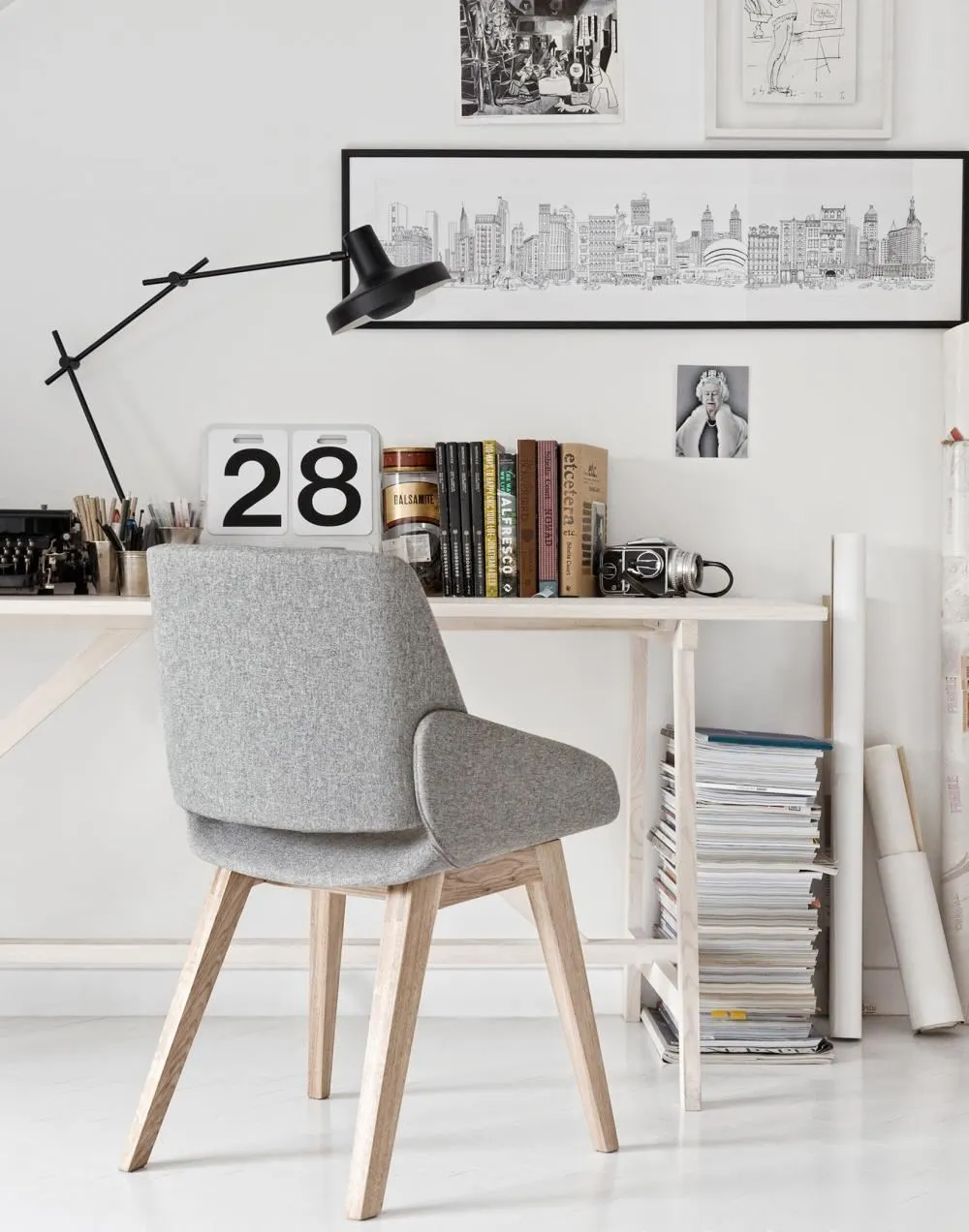 Adjustable Table Lamp - Black