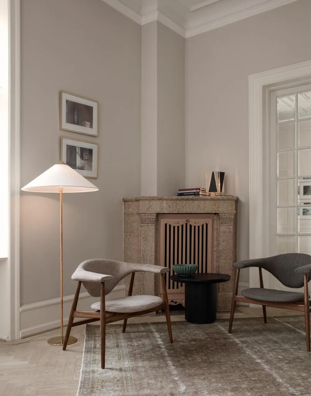 9602 Floor Lamp - Wicker Willow