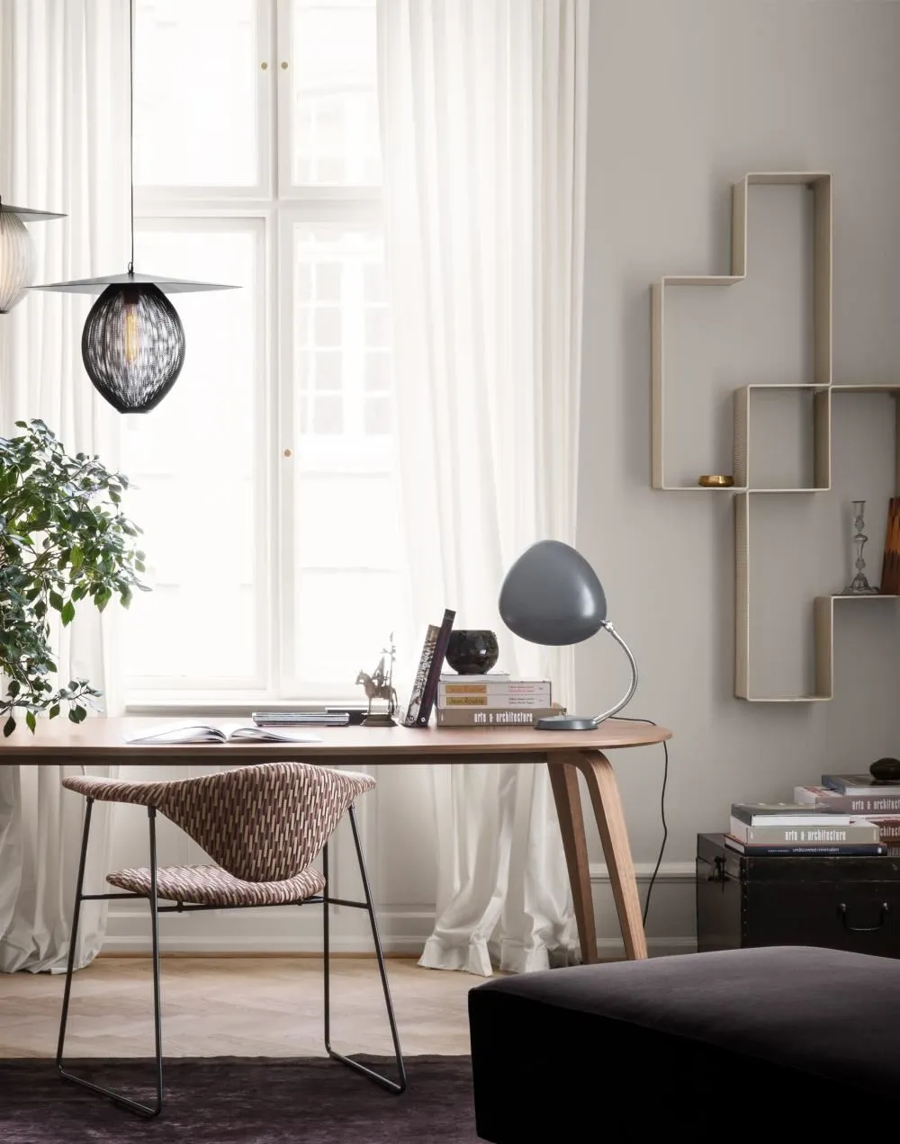 Cobra Table Lamp with Flexible Arm - Black, Steel