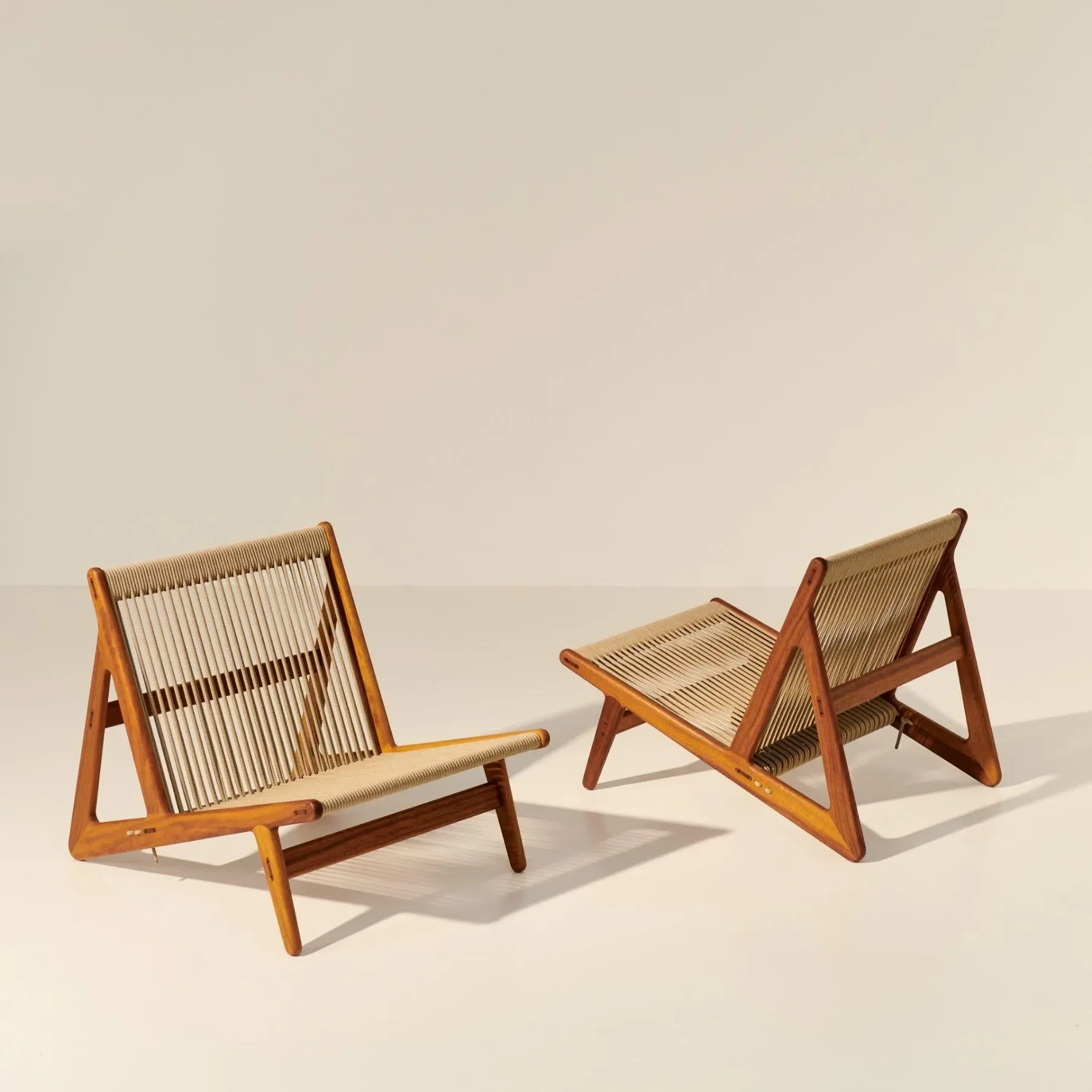 Outdoor Lounge Chair with Rope Seat - Steel