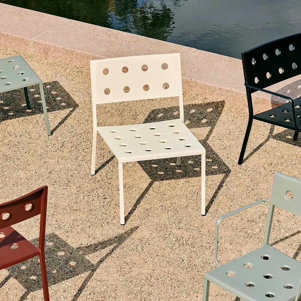 Balcony Garden Lounge Chair - Chalk Beige, Steel