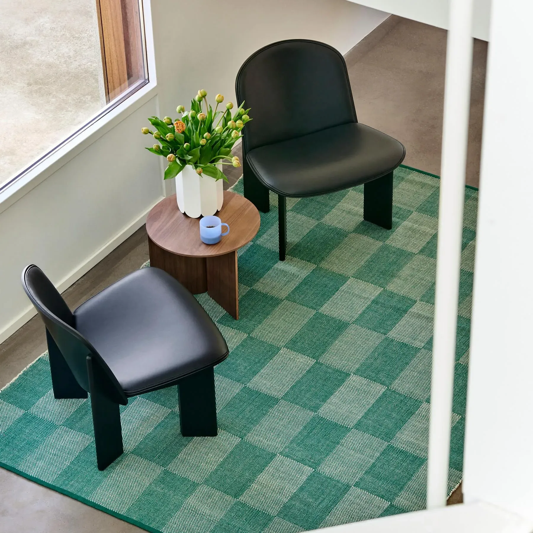 Chisel Lounge Chair Front Upholstered - Oak