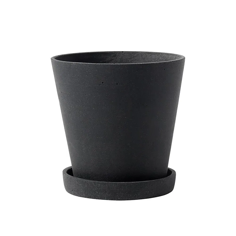 Flowerpot Medium Planter - Black, Polystone image