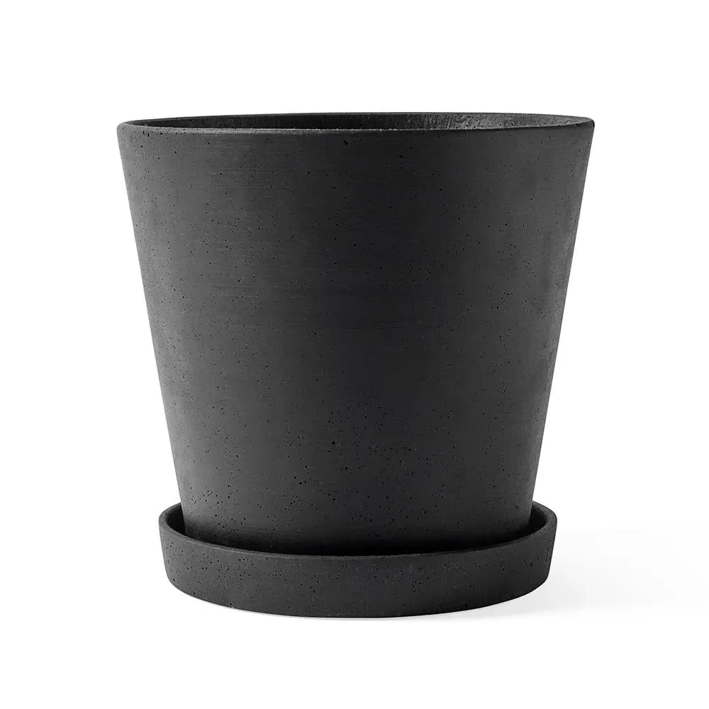 Flowerpot XL Planter - Black, Polystone