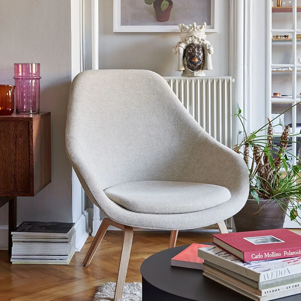 Lounge Chair with Plywood Frame - Oak