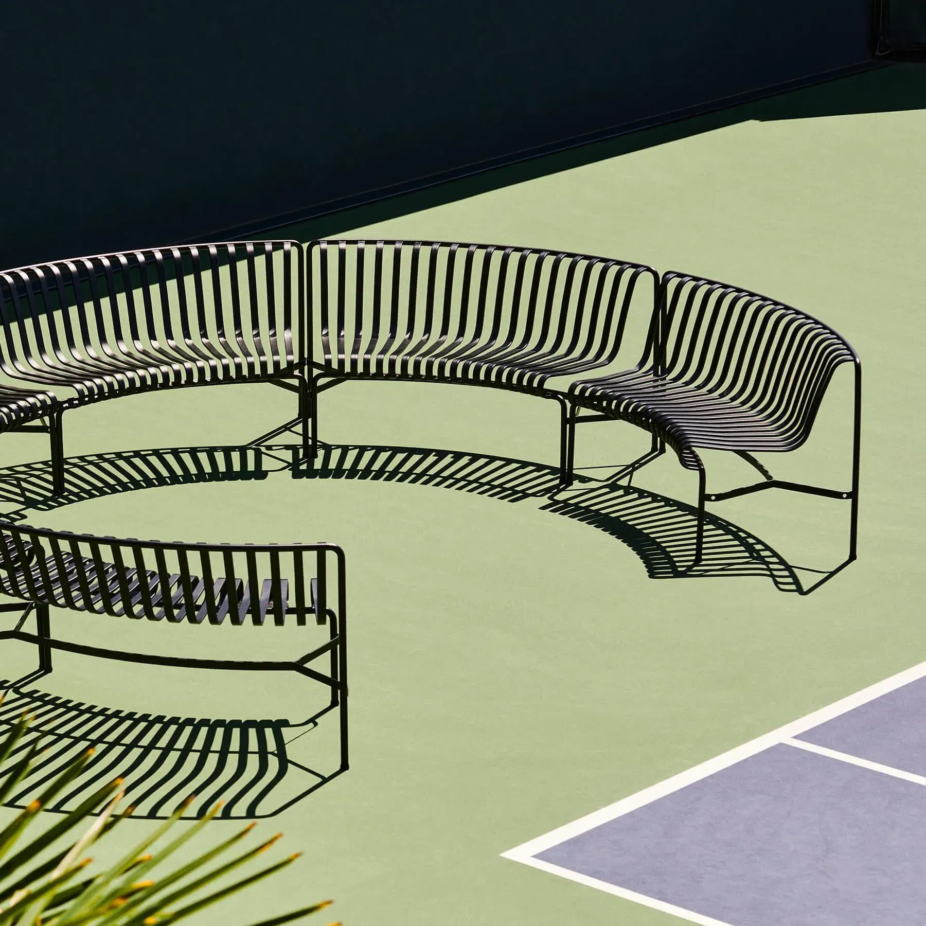 Palissade Park Dining Bench In In - Anthracite