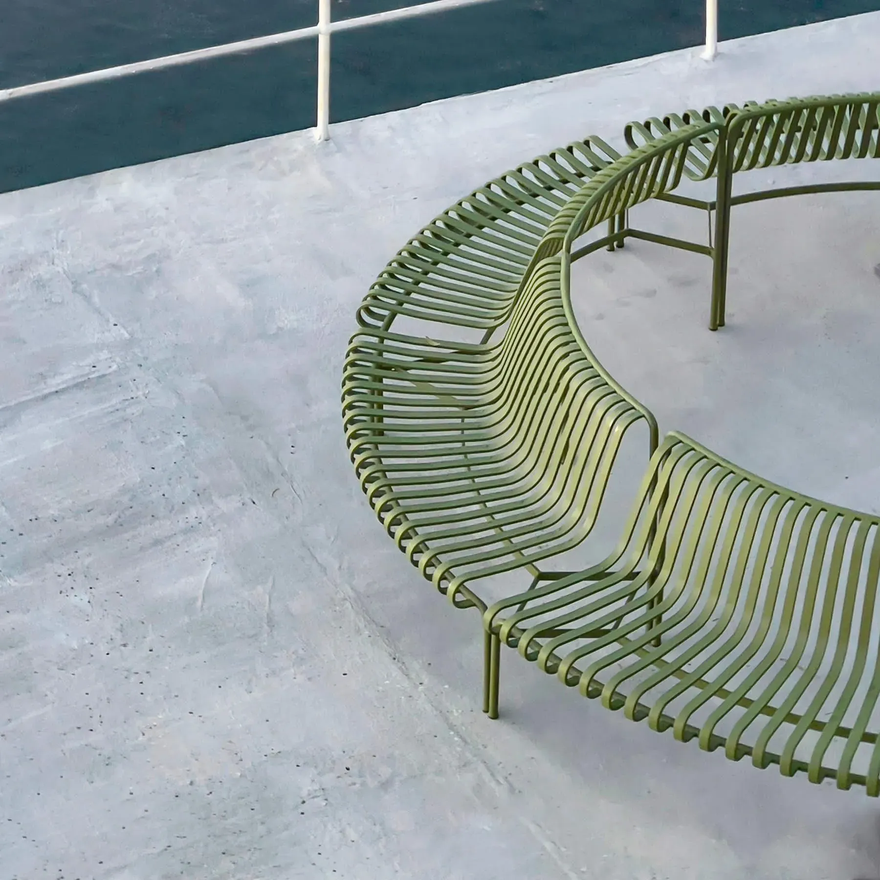 Palissade Park Dining Bench Out Out - Olive