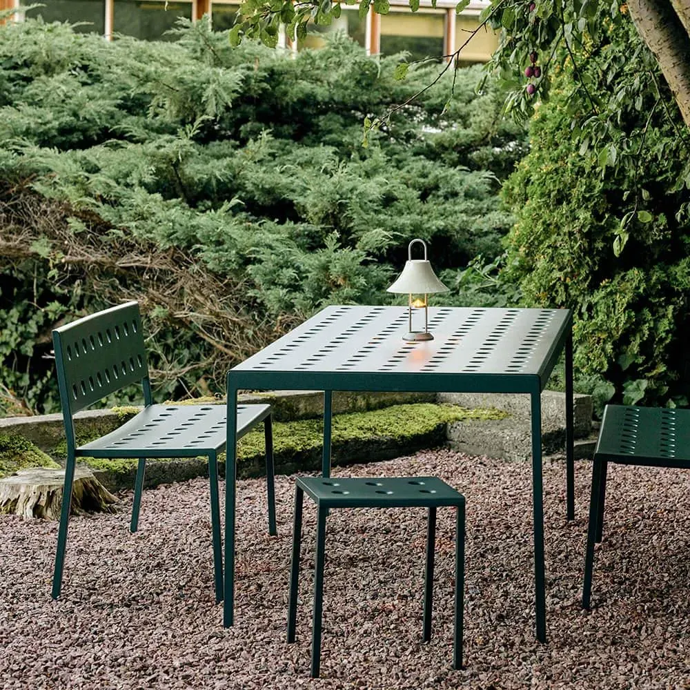 Portable Rechargeable Lamp with Hook - Red