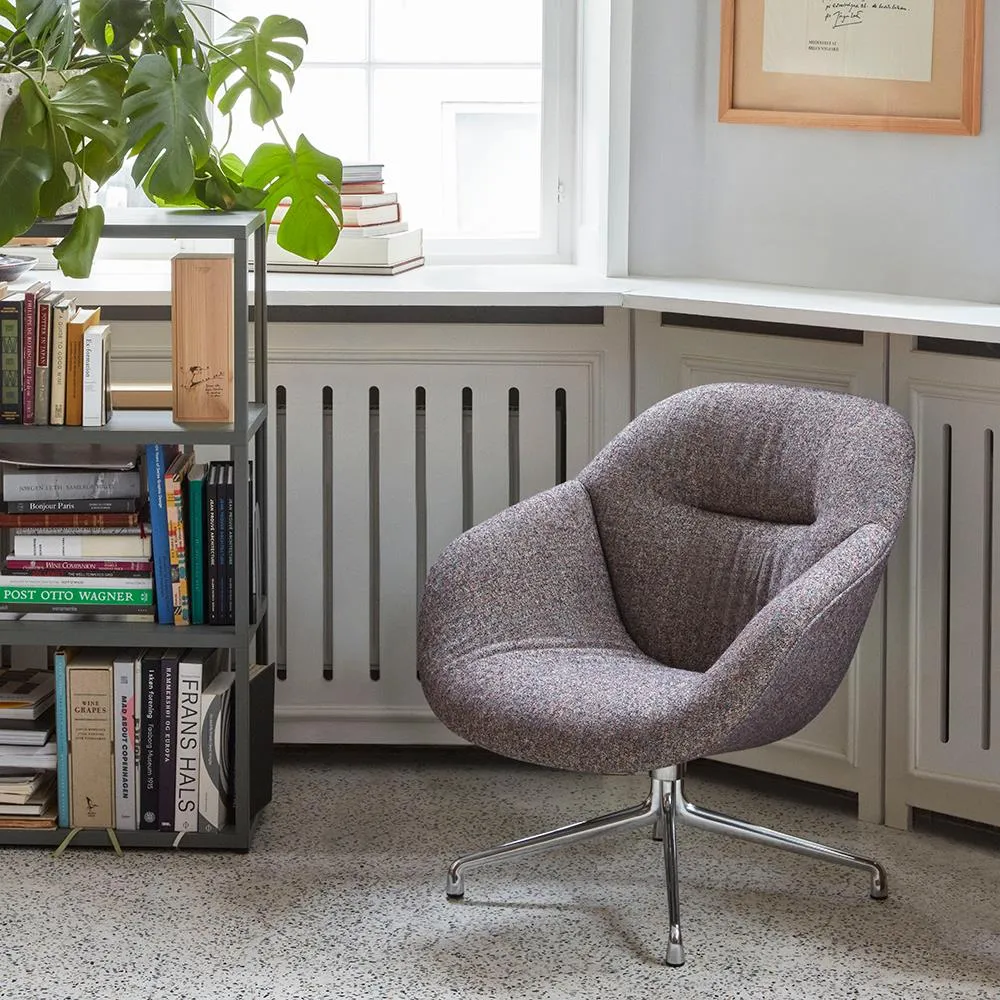 Swivel Lounge Chair - Polished Aluminium