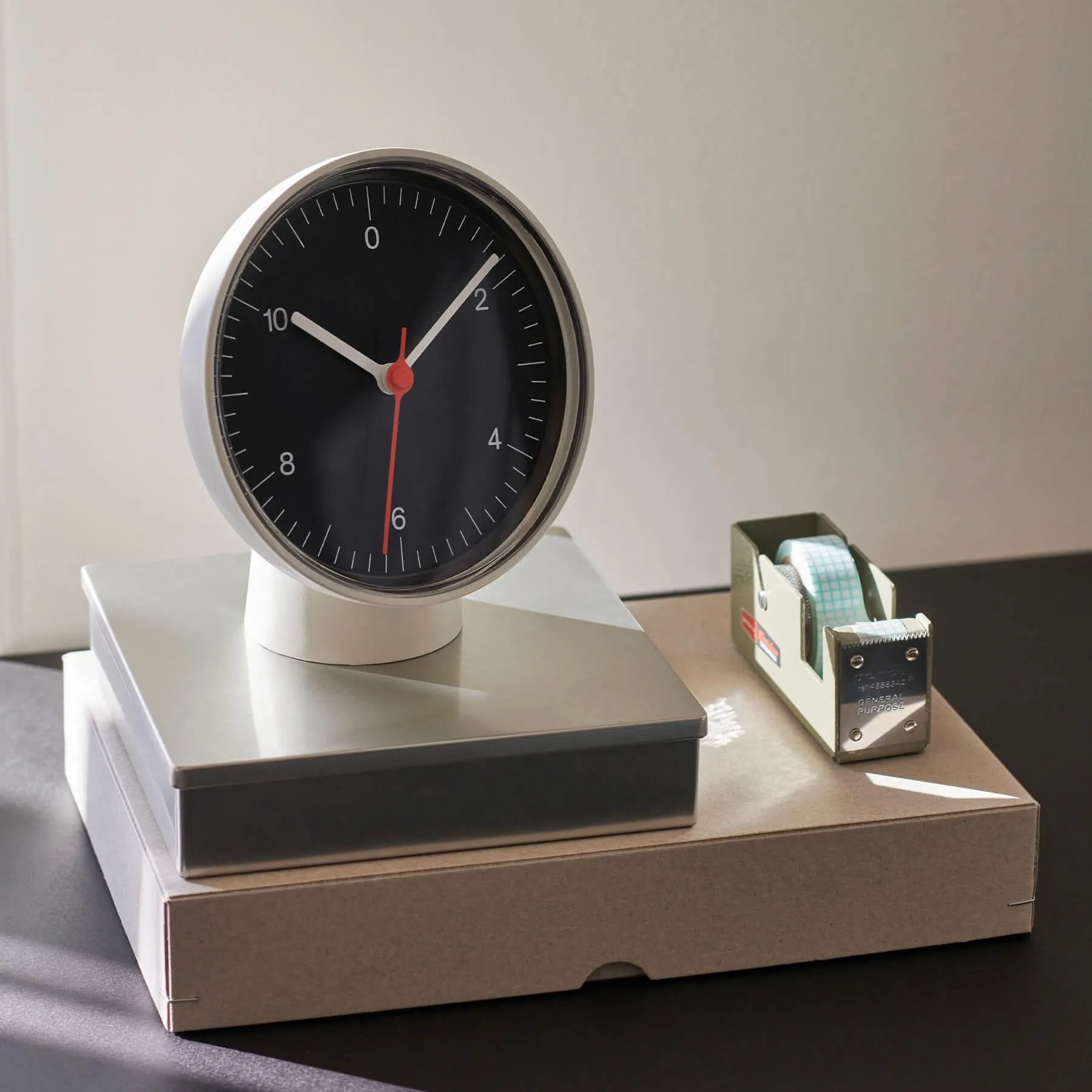 Table Clock with Silent Movement - Black
