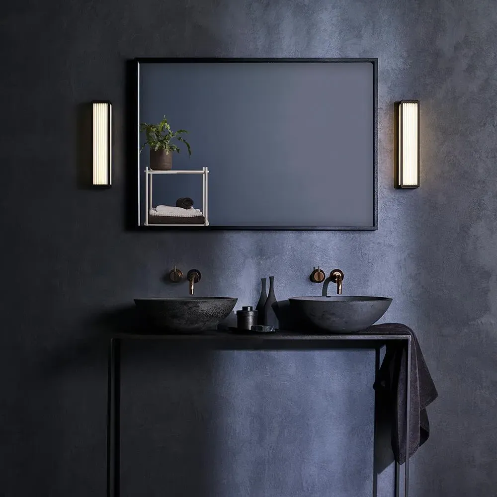 Boston Bathroom Wall Light - Bronze