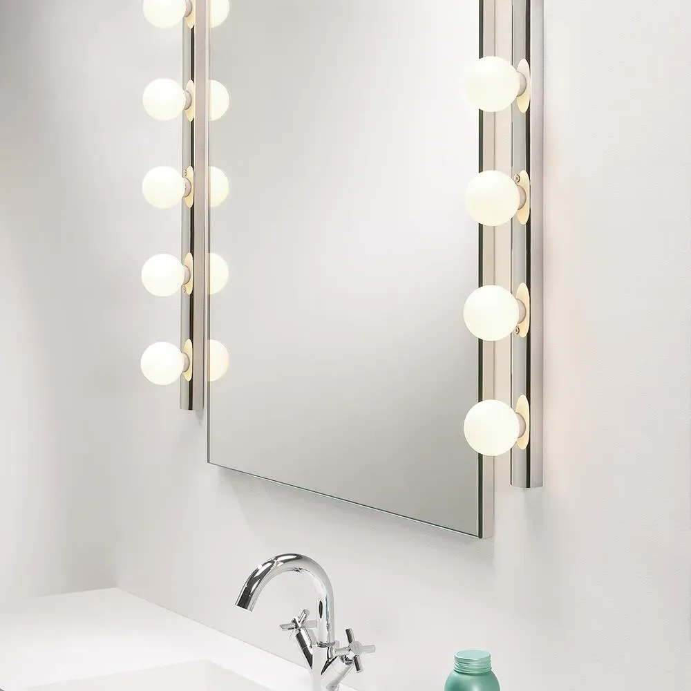 Cabaret Mirror Light IP44 - Chrome
