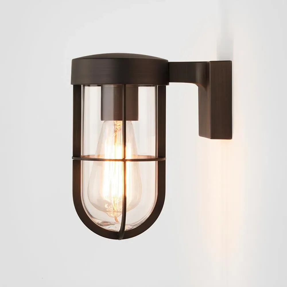 Cabin Wall Light - Clear, Glass image