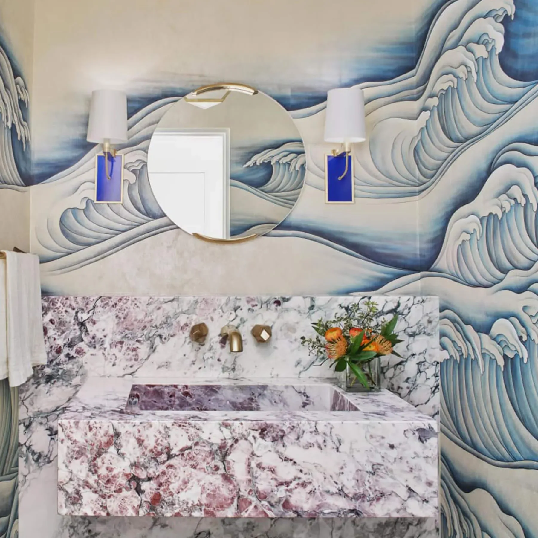 Hockney Wall Light Sconce - Modern Design