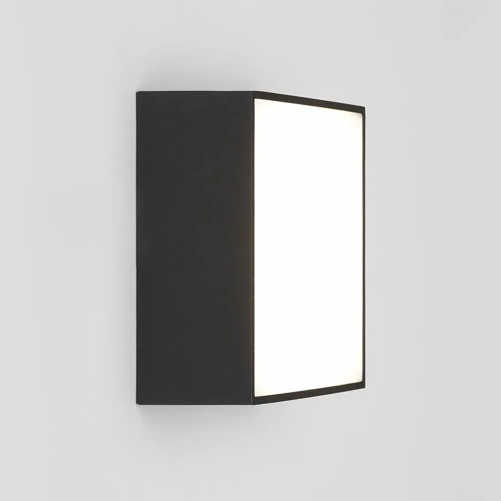 Large Round Wall Light - White, Aluminium