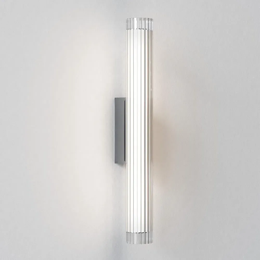 Large Wall Light with Glass Diffuser - Chrome image