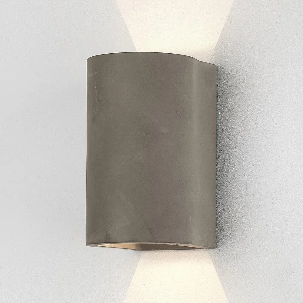 Medium Wall Light with LED - Concrete