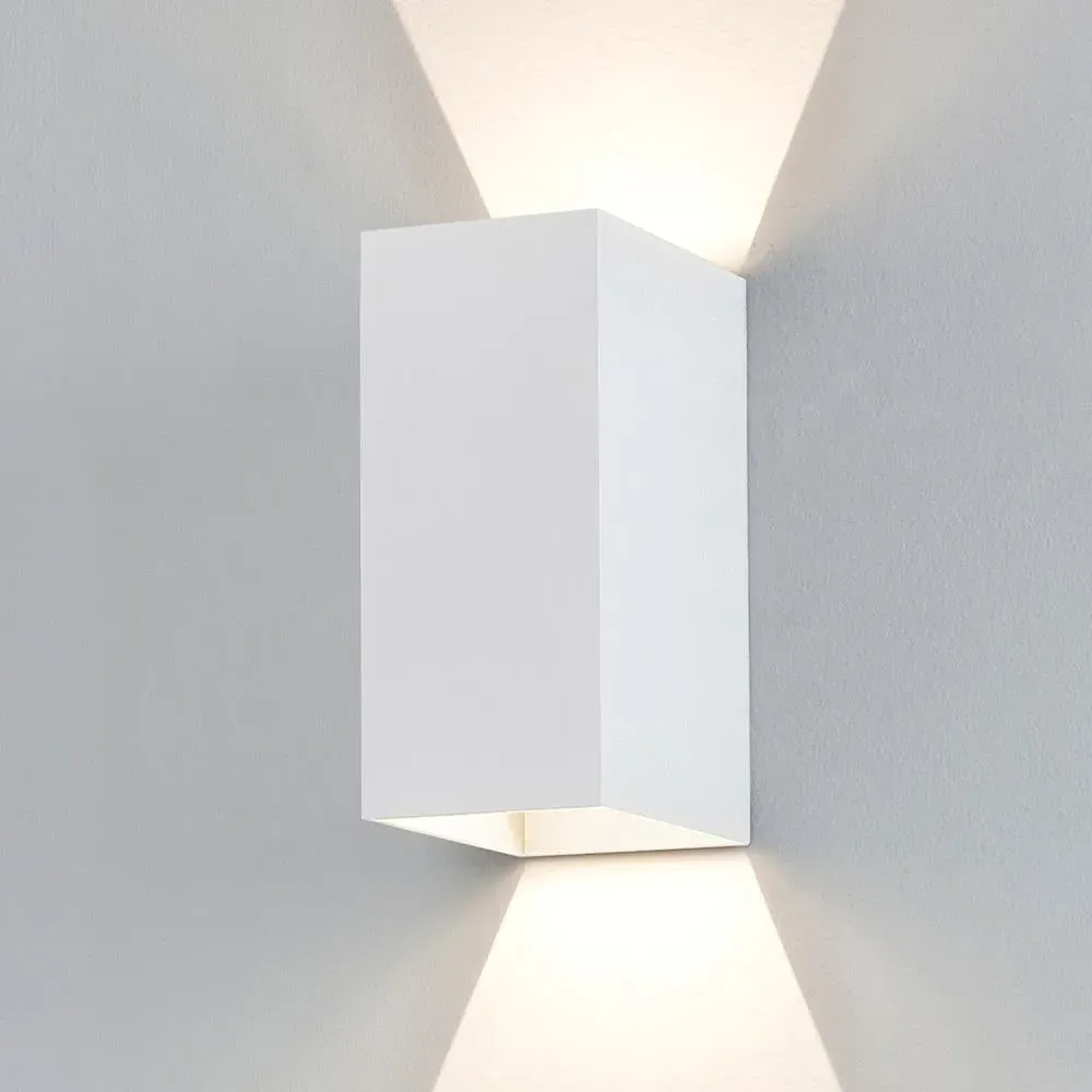 Oslo LED Wall Light - White, Aluminium