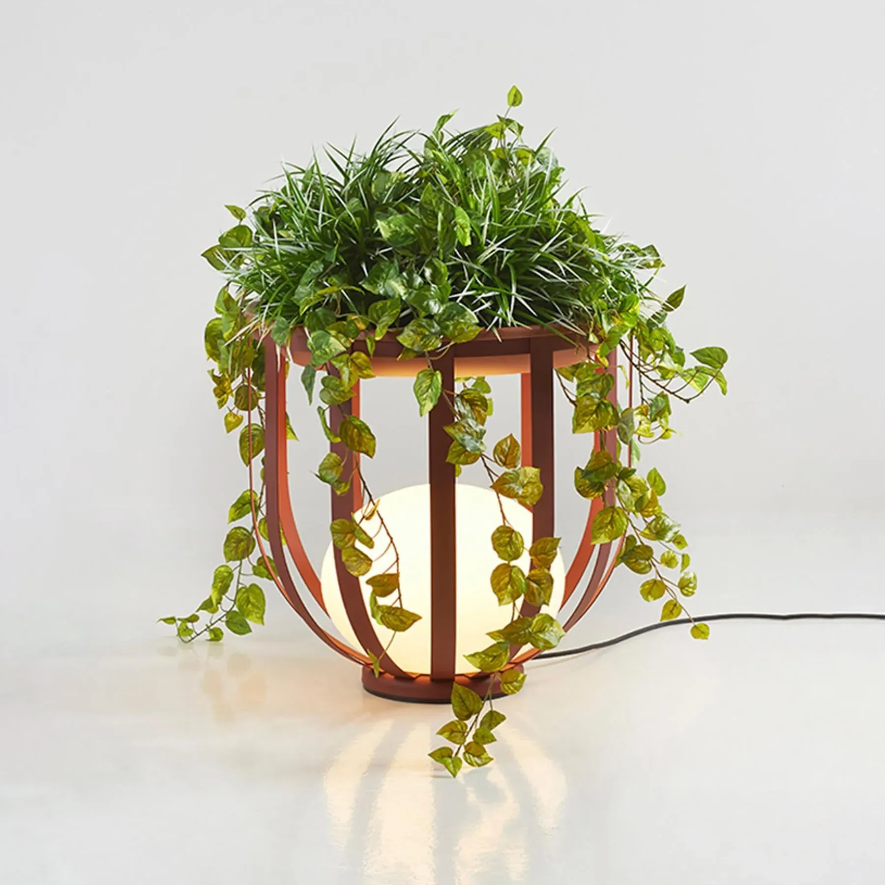 Outdoor Floor Light with Vegetation Kit - Red