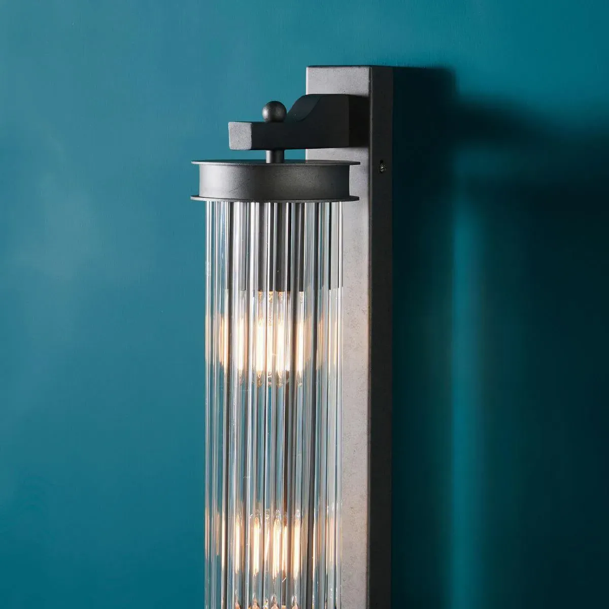 RG031 Wall Light - Metal, Glass